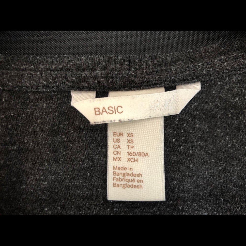 Basic H&M Top - Picture 4 of 4